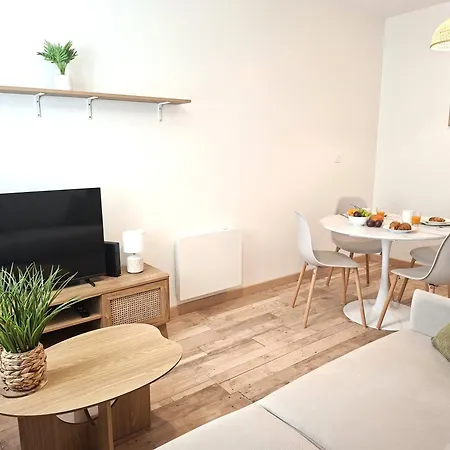 Le Cocon De Charme - 4pers - 2min Halle Marcadieu - 6min Centre 아파트