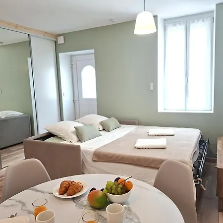 Le Cocon De Charme - 4pers - 2min Halle Marcadieu - 6min Centre