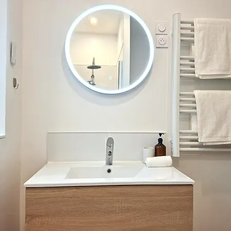 Le Cocon De Charme - 4pers - 2min Halle Marcadieu - 6min Centre *